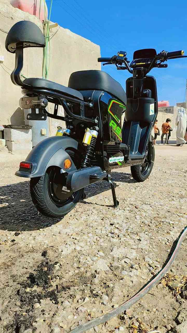 دراجه شحن للبيع 5 بطاريات 32 انبير سعر 550 مكان لبصره لهارثه رقم لهاتف ***********
