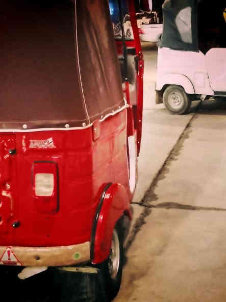 سلام عليكم تكتك 18 مكان ناحيه العدل اوراق وكيل شاكر 3900 $***********
