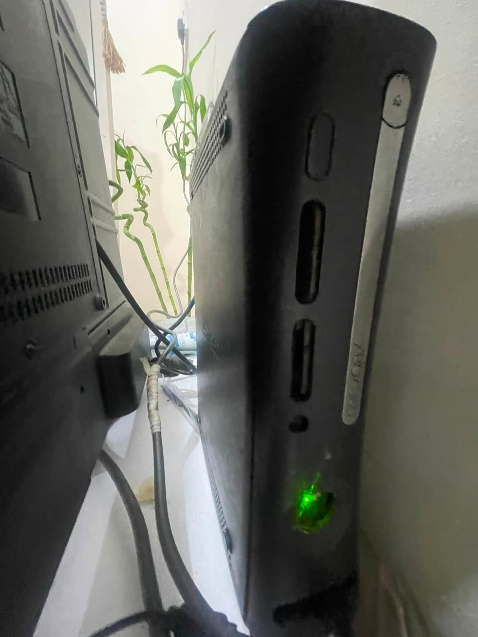 اكس بوكس360 مثل ما موضح بي142لعبة 
من ضمنهن جي تي اي.   فور فايف  سان اندرياس
فيفا كال فوف دوتي.   اربع اجزاء   وهواي العاب حلوة ويا يدات ثنين سعرة70 مكاني بغداد المنصور


**إذا كنت صاحب هذا الإعلان وتريد حذفه لأي سبب، رجاءا أرسل رسالة إلى الدعم الفني**