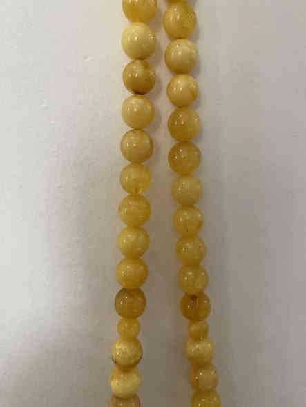 كهرب بولوني ماخذه لون مغلفه سعر غرام 5 الاف عراقي فقط سبحه وزنها 73 غرام شباب منو مهتم للتواصل واتساب على رقم *********** يوجد توصيل جميع محافظات
