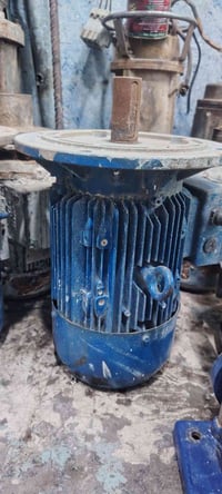 مضخة ماء • ٧.٥ حصان • ٢٩٠٠ دورة