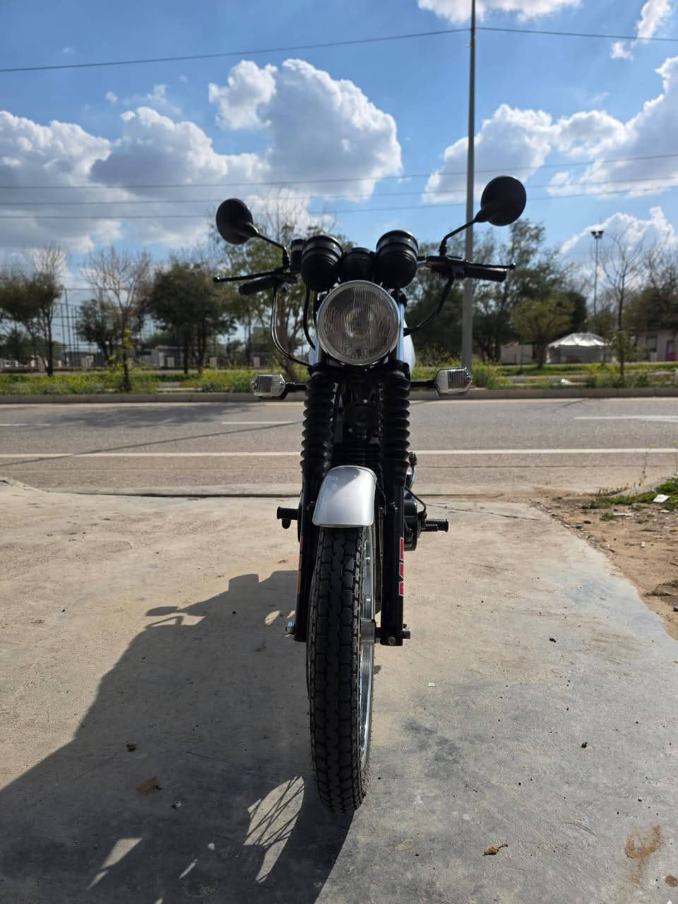 السلام عليكم قنبور للبيع 88 بلادي جديد قصه 50 رقم الموبايل ***********
