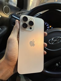 ايفون 16 برو ماكس  ذاكره 256 اللون المميز  بطارية 93 استخدام نظيف ومكف...