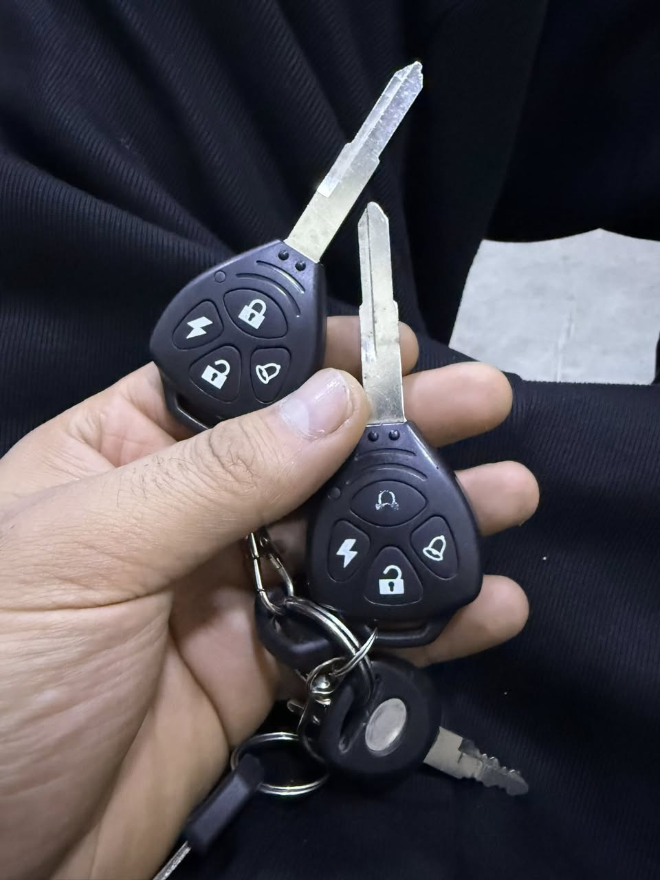 دراجة ساڤين 5گير محرك 200شرط مامفتوح موديل2023كهربائيات شغاله نشاط فول سويجات تحكم من بعد تشغله من بعيد سعر 475شراي طب خاص او انتصل ***********مكاني كركوك
