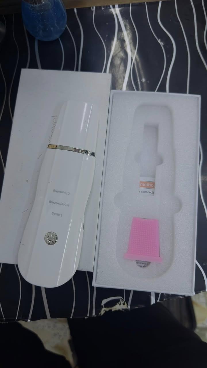 السلام عليكم جهاز بخار للبيع مستخدم اربع مرات فقط مع جهاز شفط دهون شحن حجم وسط  مع جهاز سنفره


**إذا كنت صاحب هذا الإعلان وتريد حذفه لأي سبب، رجاءا أرسل رسالة إلى الدعم الفني**