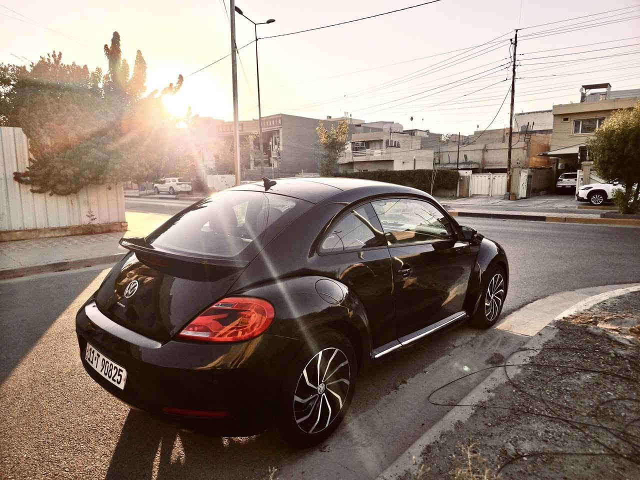 للبيع
Volkswagen beetle 2016 1.8 turbo 
- مكانها بغداد
- وارد امريكي 
- مصبوغة حزام
- حادثها جاملغ امامي بسيط والجاملغ الخلفي 
- تبريدها يخبل على هذا الحر 
- اقتصادية تفويلتها تمشيني 450-500
- السيارة على ايدي صارلها 3 سنوات كلش حلوة وجاهزة من كلشي

9,500 $
***********
