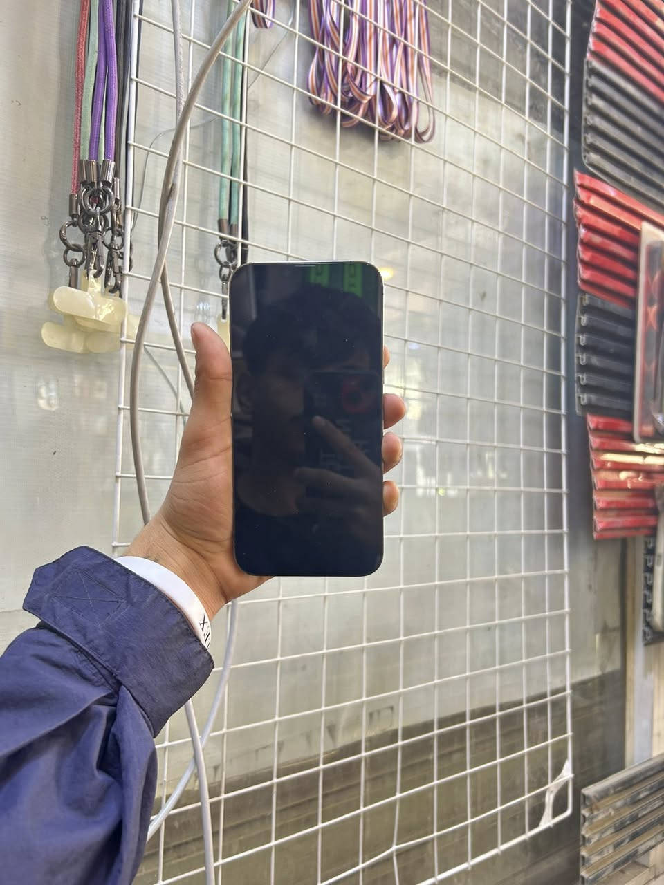 13 برو ماكس
الجهاز جداً نضيف 
بطارية 90 
256
الجهاز وتر ممفتوح ابد فقط الفيس ايدي متوقف بالتحديث 
٦٥٠ وبي مجال 
بغداد البلديات شارع المصرف 
***********
