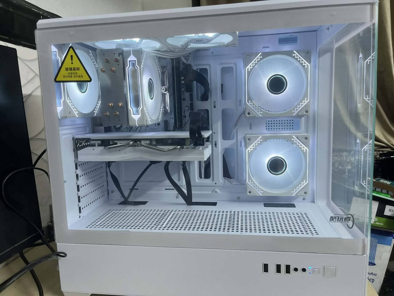 السلام عليكم اللهم صل على محمد وال محمد
السعر 570 الف
رايزن r5/3500X
رام 16 تردد 3200
هارد SSD-512
مذربورد B450
كرت شاشة RX580-8G
بورسبلاي 550 واط
جديدة ضمان سنة وية التوصيل


**إذا كنت صاحب هذا الإعلان وتريد حذفه لأي سبب، رجاءا أرسل رسالة إلى الدعم الفني**