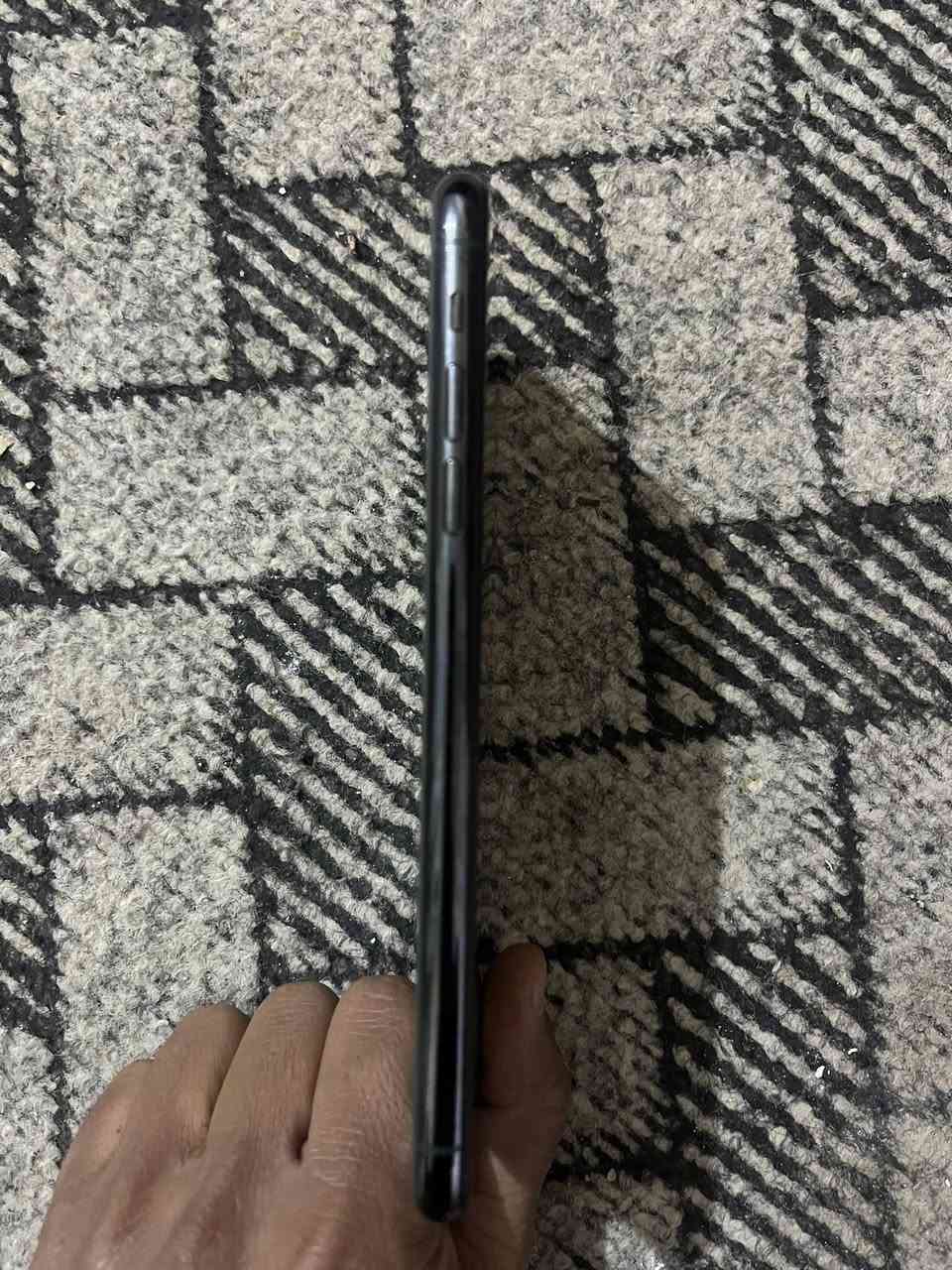 السلام عليكم للبيع أو مراوس أجهزه ثنين 
1- ايفون 11 برو ماكس ذاكره 256 بطاريه 73 بلاديه الجهاز نيظيف كلش محدث آخر تحديث مبدل شاشه وفيس ايدي متوقف مابي اي عطل كله شغال نت اتصال صوت هزاز كامرات السعر 225 وبي مجال بسيط 

2- سامسونك A30s ذاكره 128 الجهاز نظيف كلش مبدل شاشه وكامرات بيهن وصخ مغوشات لباقي كله شغال 45


**إذا كنت صاحب هذا الإعلان وتريد حذفه لأي سبب، رجاءا أرسل رسالة إلى الدعم الفني**