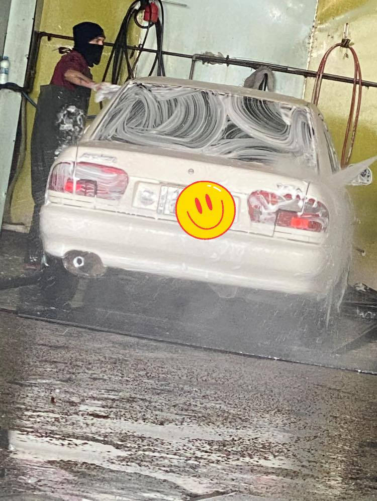 السلام عليكم بروتون للبيع 2004  كير اوتو سيارة بلادية بدون صبغ كير مكينة مكفولات كلها شغالة تبريد ثلج  تدفئه شغالات سنوية 2029  تسقط بدي كلش حلو اوبسمي رقم بغداد انكليزي عنواني بغداد الكرخ ***********
