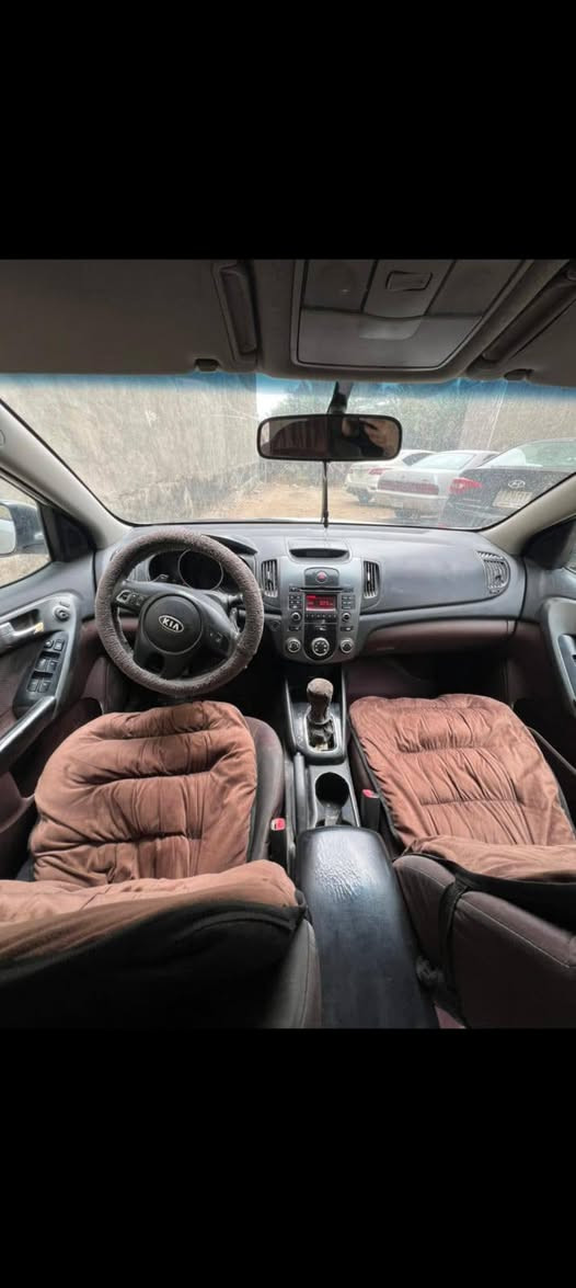 سيراتو ١٠١٣
السعر ٨٠
***********
