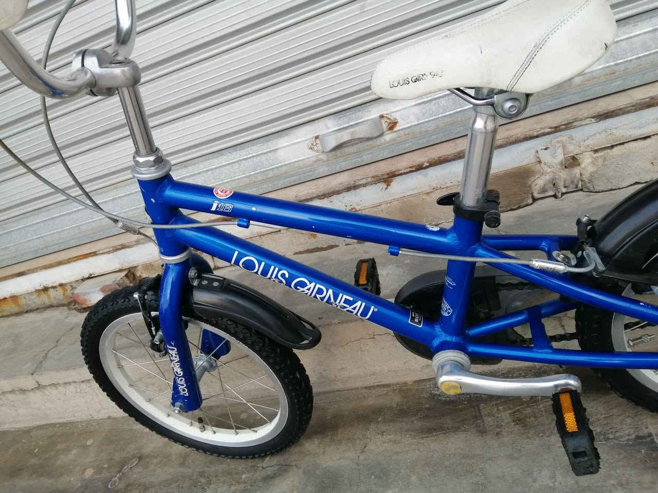 سلام عليكم
وصول وجبة جديدة
بايسكل للبيع باله كندي حجم 16 اطفالي كيمو جبلي كامل المنيوم ماركة لويس كندي اصل سوبر لوك بالكارتون نظافة100%

عنوان محل :كركوك حرية _مقابل تكية و جامع شيخ محمد _يم ملعب دولي شورجة.
رقم موبايل :***********
