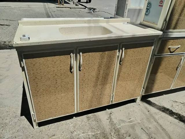 كاونتر ثلاث قطع سنك مرمر نظيفه السعر 260 عنوان كراج شمال


**إذا كنت صاحب هذا الإعلان وتريد حذفه لأي سبب، رجاءا أرسل رسالة إلى الدعم الفني**