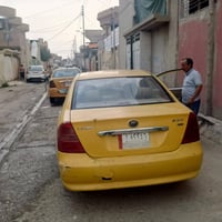 السلام عيكم  بلقسطـ/ ليفان موديل ٢٠١١ بدون ضرر بيها تلقيطات  رقم بغداد...
