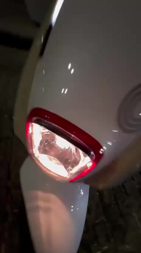 سلام عليكم درجه بوليسي تايواني مو صيني بوشه 49 بلد ما مفتوح الشلعه والمعدل خير من الله بس العينه  ما تشتغل العنون البصره خليليه 
رقم راعيه ***********
