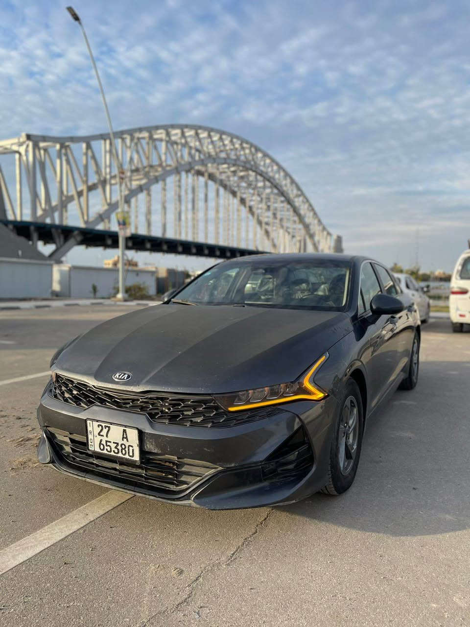 كي فايف مديل 2021 حره باسمي 
موصفات :
بصمه 
ردرات جانبيه 
شاشه كار بلي 
سايد بريك دكمه 
حساس امامي 
تشغيل عن بعد 
كير مكينه مكفولات حداديه جديده السياره جاهزه مداور ثاني يوم 
السعر 155 وبيهه مجال 
*********** ناصرية, ذي قار
