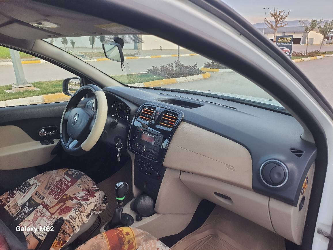 ڕینو سمبول2017 ناوزەردخلیجی بێ بۆیاخ زۆرجوان و تازەماوەتەوە شوختی نیە جام وئاوێنە کارەبا تەبریت ساردوگەرم بەشەرتی گێڕو مەکینە 160هەزار ڕۆشتووە تایەی تازە بێ تەقەو ڕەقە74$***********ماڵی دۆستە لەسلێمانیم السليمانية, العراق
