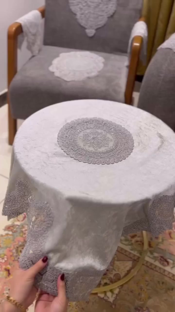 مرحباً بكم في عالم الذوق والرقي🙋‍♂️

جودة عالية، تفاصيل أنيقة، وأسعار مدروسة👌🏼

تفاصيل ناعمة تصنع فرق كبير🫰🏻😍

بيتك يستاهل الأجمل ✨❤️

سيت مفرش طبلات موديل ملكي ثقيل جداً👑
سيت سداسي شيفون ثقيل
المحتويات السيت ٦ قطع 👇🏻
١- مفرشة مربع قياس متر*متر ✅
٢- مفرش مستطيل قياس ١ متر *٤٥ سم✅
٣- قطع صغيره مربعه عدد ٤ قياس ٤٥*٤٥✅
وتخيل كل هذا الجمال ب ٢٨ الف دينار فقط 💵💵💵

متوفر باللون الاوف وايت والبيج الفاتح🔥 بلأضافة للرصاصي الفاتح الملكي 😍 👑
وأيضا بأكثر من ١٥ موديل مختلف 🆕 😎 

للحجز راسلونا عبر الخاص ✨
او الأتصال ع الرقم : ***********  
وسنكون بخدمتكم بكل سرور.
استفساراتكم تهمّنا 🤍
توصيل 🚚 جميع محافظات العراق مجاااااااااني😍 😍 #لايكات #الفخامة #مفروشات_بوهيمي #لايكاتكم #لايكات_الاكسبلور_متابعه #الشعب_الصيني_ماله_حل #مفرش_طبلات
