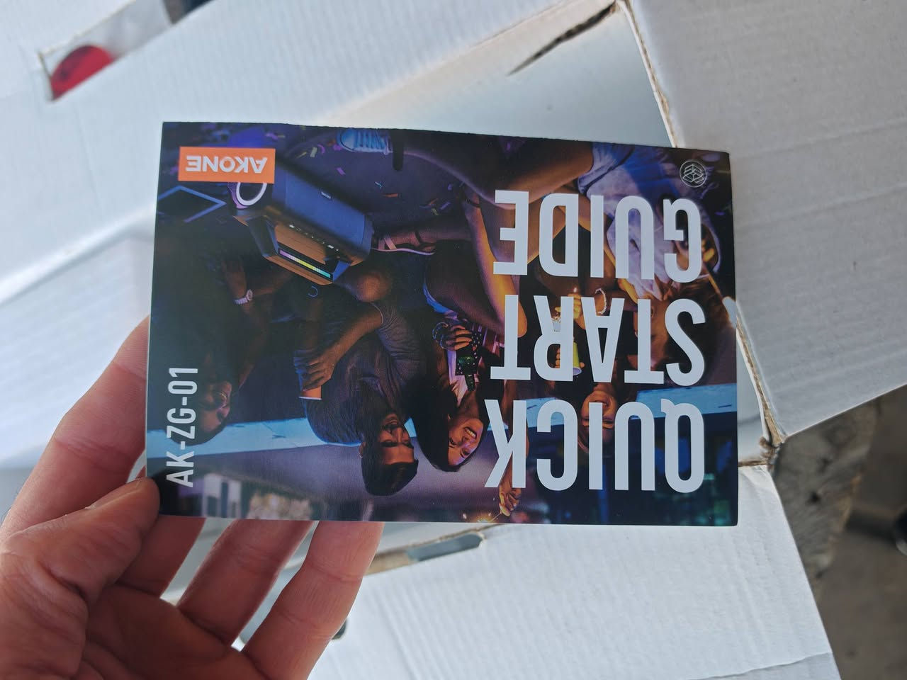 ماركة akone الرهيبة بقوة ٨٠ واط مقاومة ماء وغبار غمر تحت الماء متر ونصف
***********
