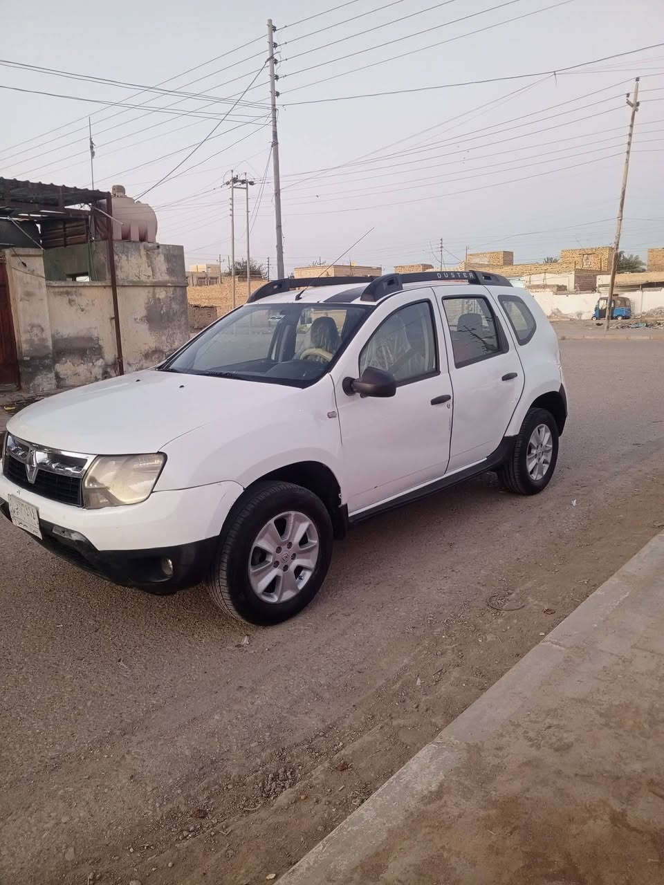 السلام عليكم 
رينو موديل 15 اوتو تماتيك السياره مكفوله من الضربه والمعجون كهربائية  ع وضع الشريكة كير ومكينه ياباني  كفاله المكينه 1800 سيارة حداديه تخم تاير كله شغال جاهزه ربع دينار ماتصرف عليه مال جناي اترايك وين مايعجبك
السعر 👈65 وبيها مجال 
العنوان العماره قابل للمراوس حسب القناعه


**إذا كنت صاحب هذا الإعلان وتريد حذفه لأي سبب، رجاءا أرسل رسالة إلى الدعم الفني**