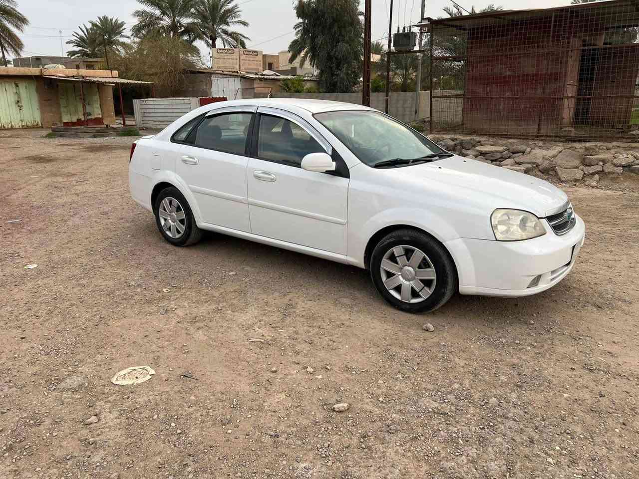 السلام عليكم اوبترا ٢٠١١ سيارة جديدة كلش مال جناي محرك وكير وصدر وتبريد وتخم تاير جاهزة من كلشي سيارة نضيفة ممتعوبة ابد 
سيارة بيها قطعتين صبغ بدون دواخل سعرها ٧٨ وبيها مجال ***********
