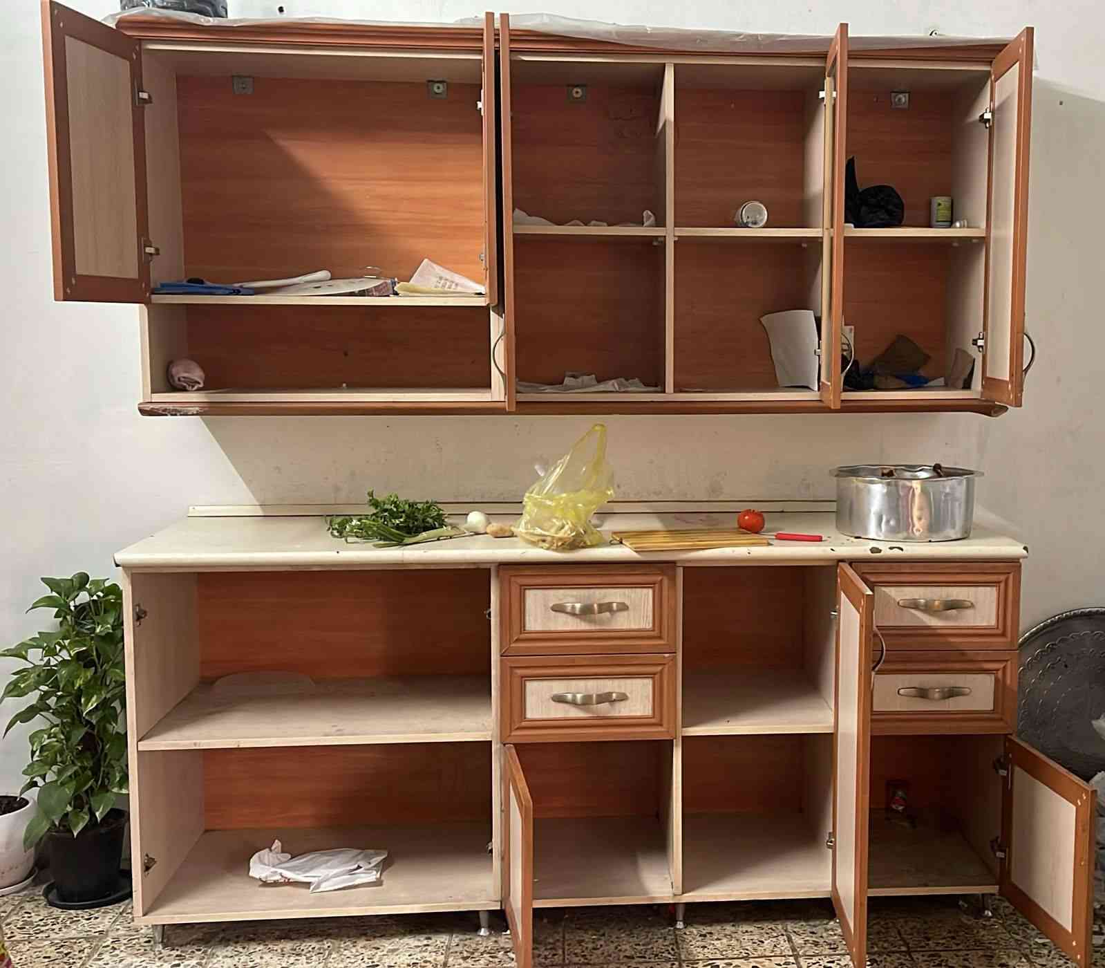 كاونتر نضيف تكمه يرادله ترتيب اشويه ب125


**إذا كنت صاحب هذا الإعلان وتريد حذفه لأي سبب، رجاءا أرسل رسالة إلى الدعم الفني**