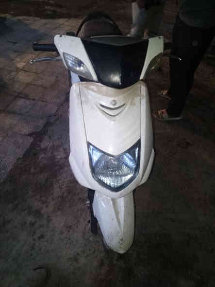 سلام عليكم سكنس نثيه دراجه خير من الله دراجه مكنه بلادي مامفتوح 700 وبيهه مجال بغداد البياع ***********
