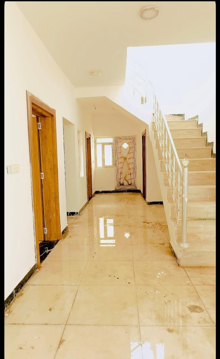 🌟فــــــرصه مميزه 🌟

دور عدد (2)
🔹 ركن مجاور ركن
🔹 البيع نقداً — سند حر مباشر

📍 الموقع : مجمع أبو تراب السكني

💥 المساحة : 200 متر
💥 طابق واحد
💥 جاهزات للسكن فوراً

✨ يحتوي كل دار على :
🛏️ غرفتين نوم
🛋️ صالة واستقبال🍽️ مطبخ
🚗 كراج🌳 حديقة
🚿 صحيات🌤️ مناور

📞 للاستفسار والاتصال :
☎️ ***********
☎️ ***********

#fyp
