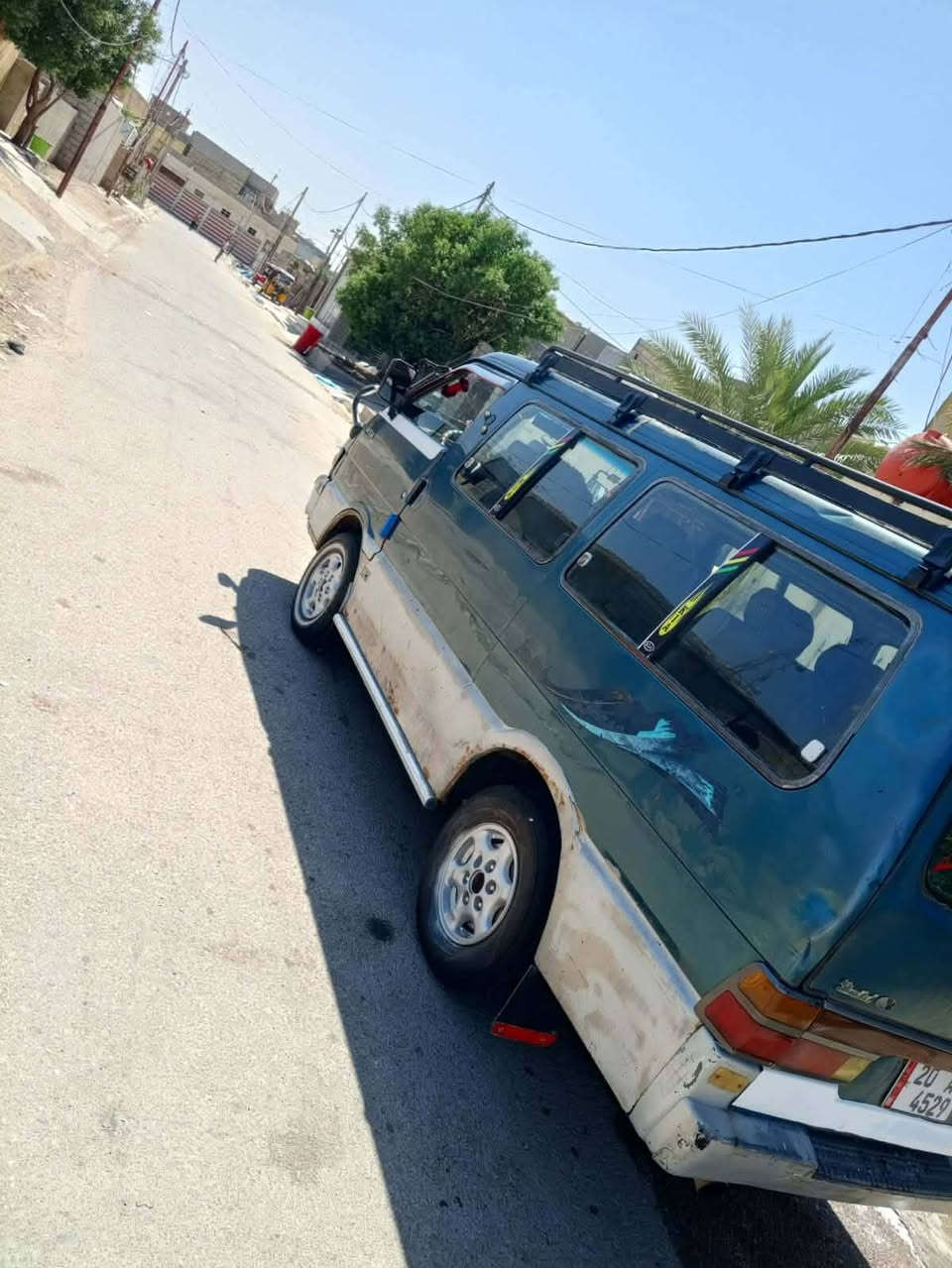 سلام عليكم للبيع كيا بستا موديل ٩٥ سنويه لل 29 تريد تحويل او وكاله سياره بلاديه بدون صبغ كير محرك اكسل بم نوزل مكفول شواصي مكفولات العنوان ديالى بلدروز  سعره 53 الاستفسار على رقم ***********
