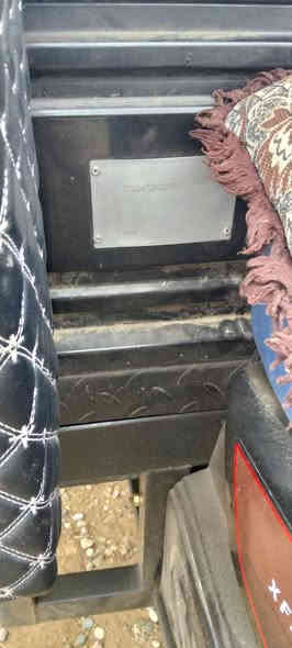 السلام عليكم اخوان هاذي ستوته 24 نضيف كير محرك كهربايات شغاله قلاب منفيس السعر مليون 300بيهه مجال قليل ***********
