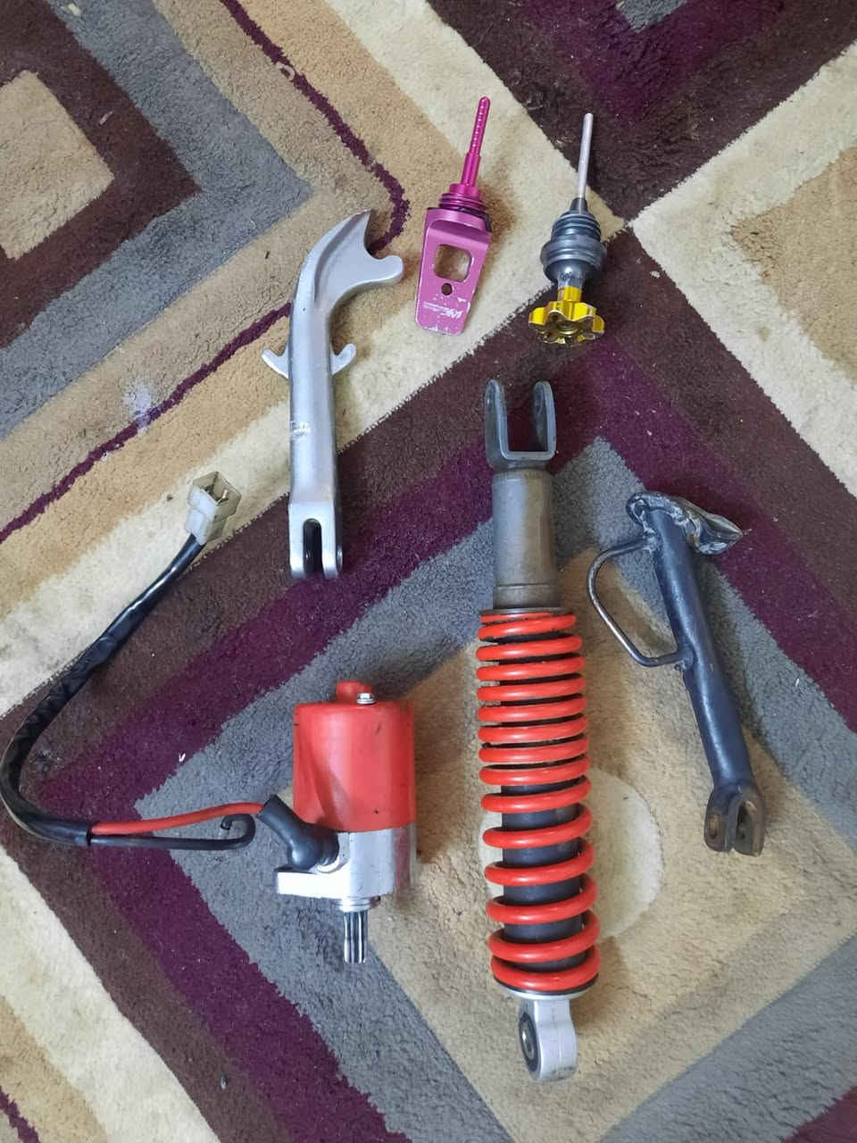 مكاني بياع توصيل ماكو شتردون راسلوني وخادم


**إذا كنت صاحب هذا الإعلان وتريد حذفه لأي سبب، رجاءا أرسل رسالة إلى الدعم الفني**