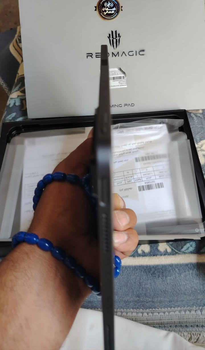 الأسم؛ REDMAGIC Nova Gaming Tablet
الطراز: NPO3J
سعة الذاكرة الرام: 10+16
سعة ذاكرة التخزين: 512
حجم الشاشة: 2880*1800
سعة البطارية: 10100
نظام تبريد مروحه
الفريمات:144
ملحقات كامله كارتون وشحانته الأصليات
مشتري من شركة الأماني الرصينه
مستعمل نظيف جدآ مشتري سنة 2025 شهر الثاني جهاز وحش في الألعاب والتصفح سبب البيع تارك الألعاب صار اكثر من خمس اشهر مضموم 
للعلم:::: بي رصعه بسيطه بشاصي مثل ماوضح بصوره
السعر::900 الف مجال بسيط حك الجيه
مكاني. كربلاء. طويريج
رقم الهاتف:*********** كربلاء, العراق
