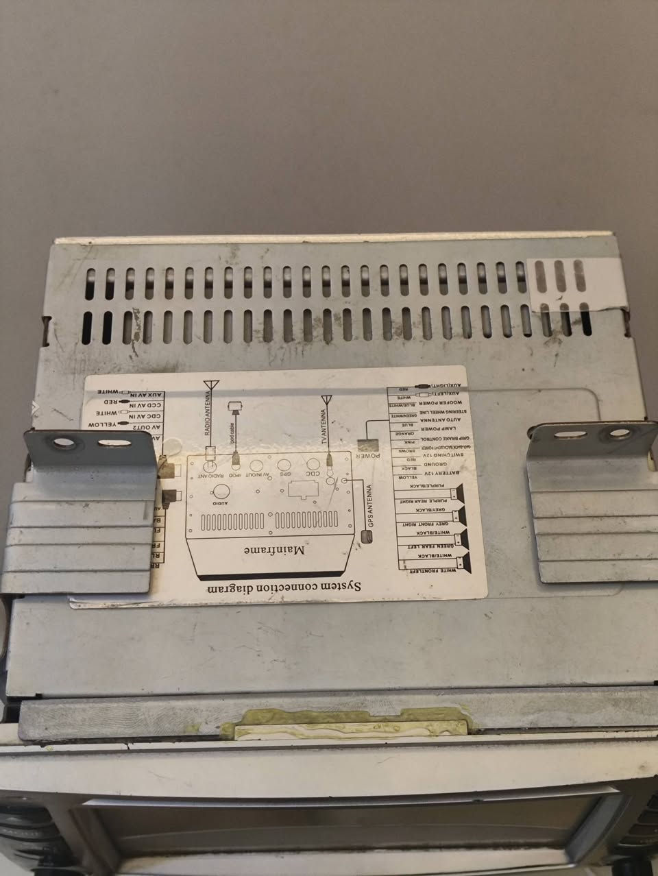 مسجل سنتافي (أصلي)
العنوان: شاشة ومسجل هيونداي سنتافي أصلي (وكالة)
الحالة: مستخدم (أصلي مفسوخ من سيارتي سنتافي موديل 2010
الملاحظات: القطعة أصلية مو تجاري، بيها البلوتوث وكامل المواصفات. بيها شخط أو كسر بسيط جداً بالزاوية (موضح بالصور) جنت مكلع مكان usb مناك وما يأثر على الشغل نهائياً. قطعة نادرة للأشخاص اللي يدورون شد بلاد.
السعر: 45,000 دينار عراقي (قابل للتفاوض البسيط).
الموقع: كركوك و اكو توصيل اذا انت برة كركوك


**إذا كنت صاحب هذا الإعلان وتريد حذفه لأي سبب، رجاءا أرسل رسالة إلى الدعم الفني**