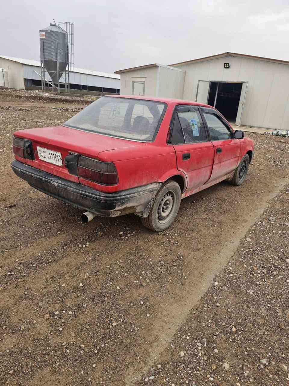 كرولا موديل 1991
ارم پلاستيك سليمانى 
براوه و وه رگه ران به شه رت 
مه كينه ى تازه گوراوه
جوارتايه ى تازه به ستراوه
16وه ره قه و مه جال
***********
