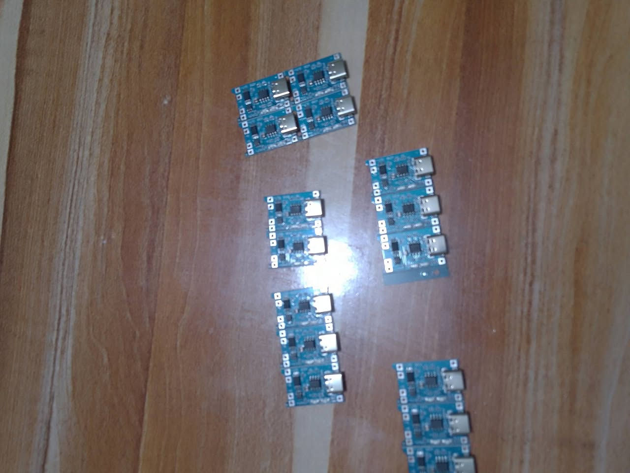 سلام عليكم هذني قواعد مال شحن تايبسي طلعولي بالامزون ليفيدنة يطيني سعر وبالعافية


**إذا كنت صاحب هذا الإعلان وتريد حذفه لأي سبب، رجاءا أرسل رسالة إلى الدعم الفني**