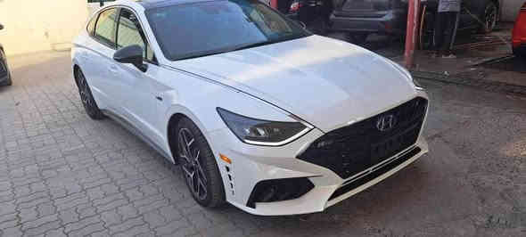 سوناتا 2022 (N)🌟💯
مواصفات N مكينه 2,500 تيربو 
رقم معوقين مثنى فول السيارة 
السعر :170$ وبيها مجال ان شاءالله 
للتواصل :***********☎️
للتواصل : ***********☎️
