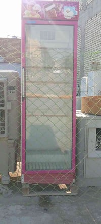 ثلاجة • للبيع