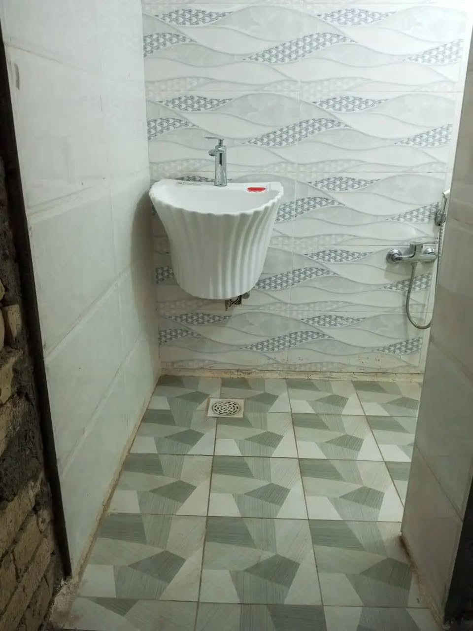 للبيع.. بيت زراعي سند (25) رئاسة العبيدي نهاية شارع السادة المساحة 100 متر ..
السعر 65 وبيه مجال للإتصال *********** بغداد, العراق
