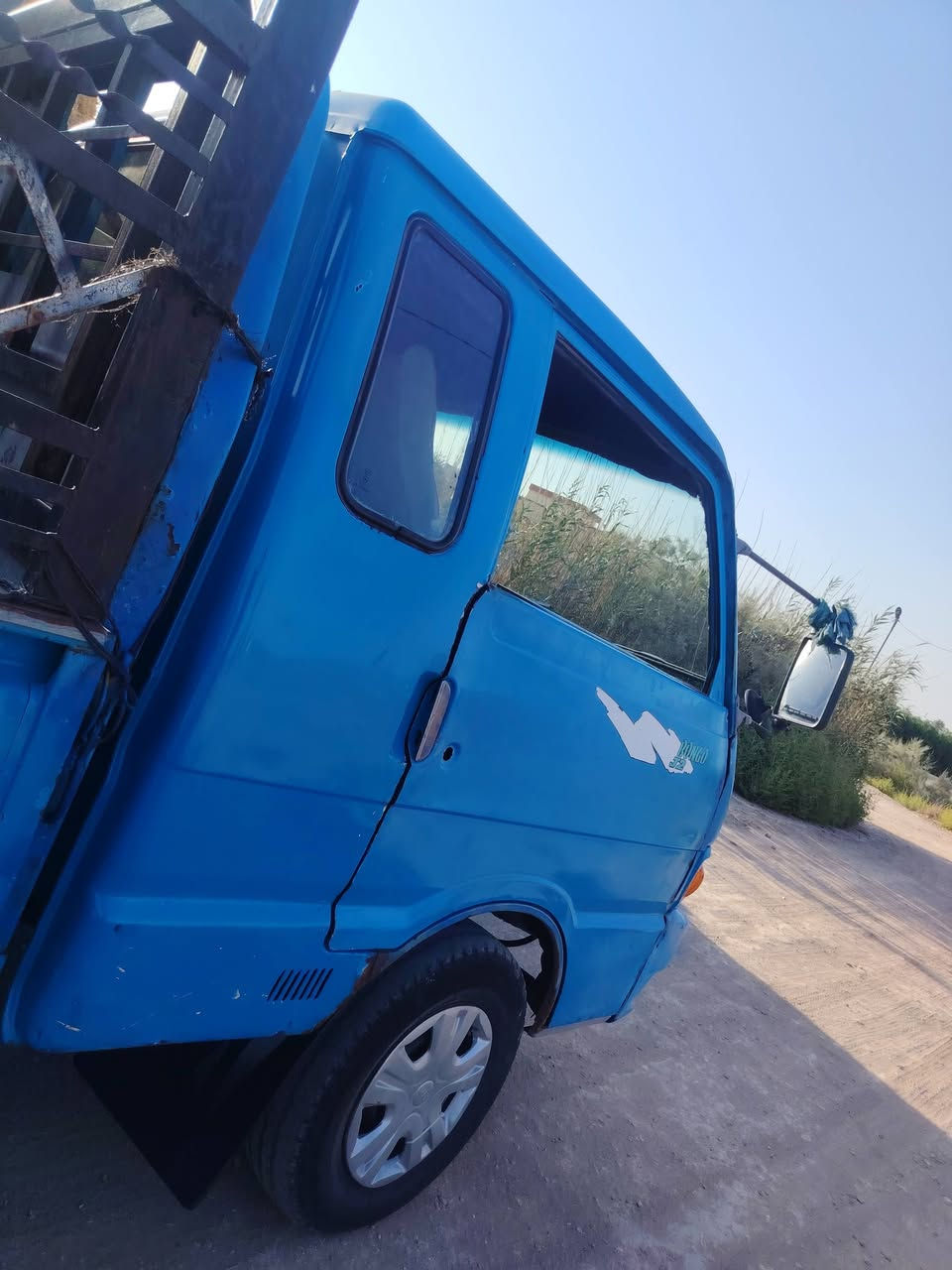 كيا بنكو 1996 رقم بغداد انكليزي سنويه 2030 كير ومكينه وشاصي تخم تاير كهربائي جاهزه مكاني بابل السعر 51 وبه مجال ***********
