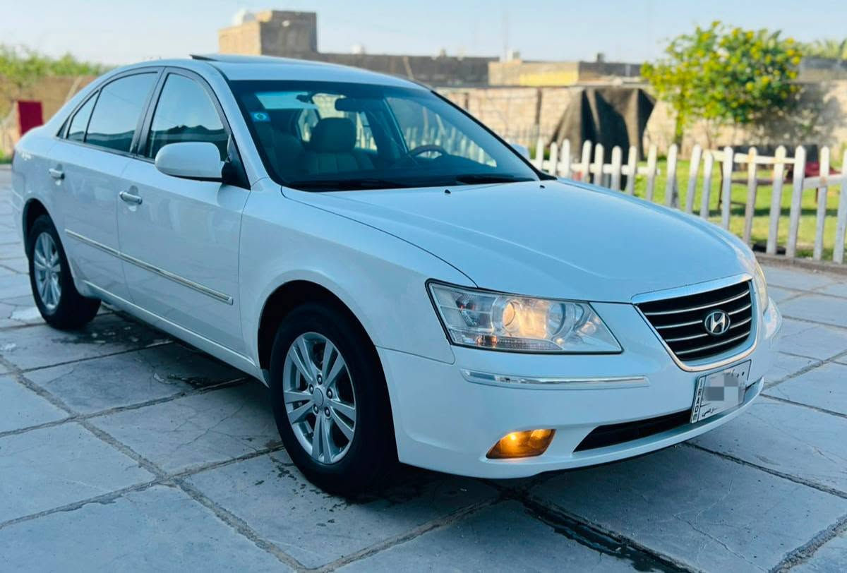 سوناتا 2009 خليجي رقم بغداد مشروع وطني
سياره مكينه وكير 2400دوش كفاله حداديه تخم تاير دواخل كله جديده فتحه  تحكم بل ستيرن جهتين دواخل لونين فوال  سياره جديده كل نقص مابيه سونار بل منشور  مكان رفاعي مكلف بنشر ***********      
السعر 123وبيه مجال
