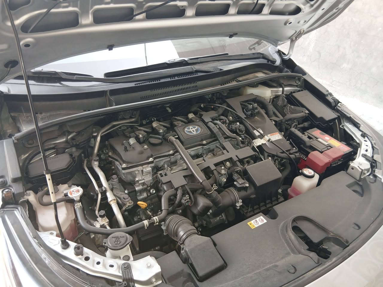 كورلا ٢٢ فول بصمه مكينه ١٨٠٠ هايبرد امريكي ياباني  اصلي بجم كبس بدون ارباك بدون تبديل اي قطعه  ماشه ٥٥ ميل سايد برك دكمه هواي موصفات بيهه حادثه بين جاملغ خلفي فقد وبيهه دخه بلبنيد بالعراق فقد سياره مال بيت والله جديده بسمي على وضع شركه ١٦٠ وبيه مجال ***********  تحويل ثاني يوم
