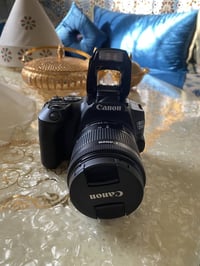 كانون EOS 250D • عدسة ١٨-٥٥ • كاميرا