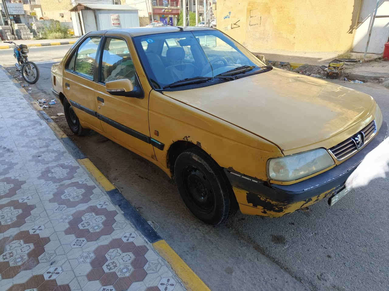 بيجو 405 موديل 10 بسمي سنويه لغاية 2029 السياره عوزها ترتيب للستفسار التواصل على الرقم ***********
