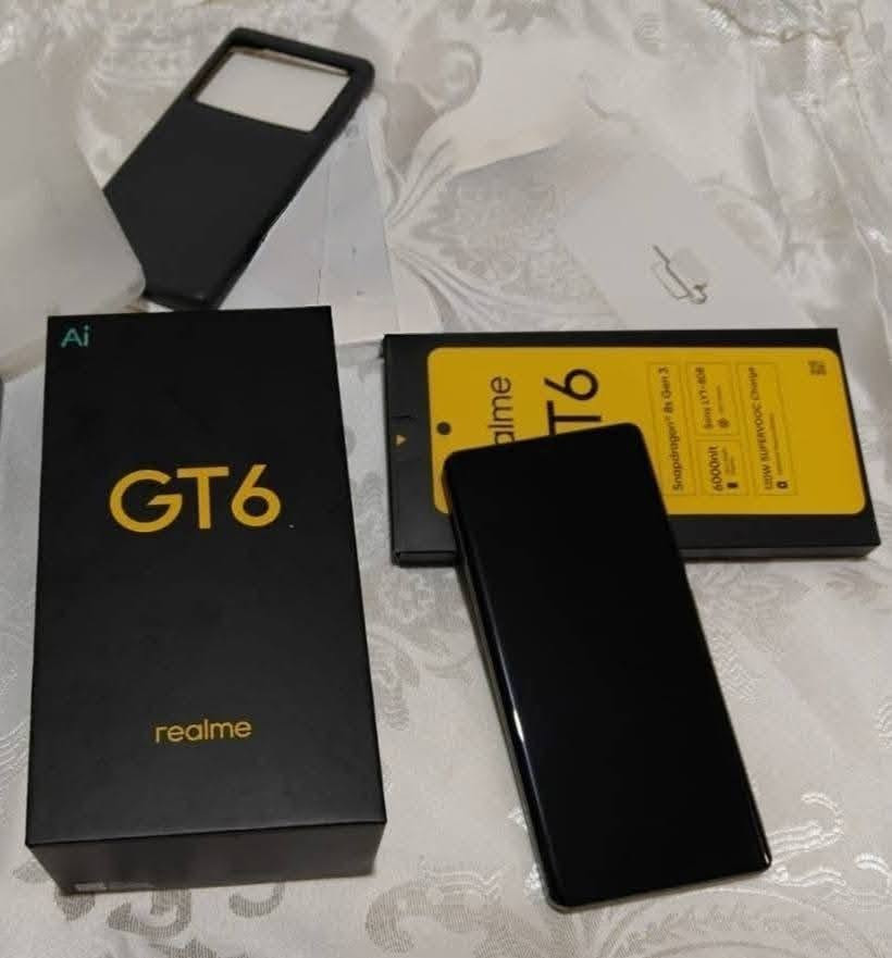 ريلمي GT6 غني عن التعريف الذاكره 256 الرام 12+12 
معالج فلاكشب Snapdragon 8s Gen3 بوبجي 120 فريم
البطارية 5500 الشحن سوبر ڤوك 120 واط جهاز نضافته 100%100 كامل الملحقات اي استفسار متواجد خاص فقط


**إذا كنت صاحب هذا الإعلان وتريد حذفه لأي سبب، رجاءا أرسل رسالة إلى الدعم الفني**