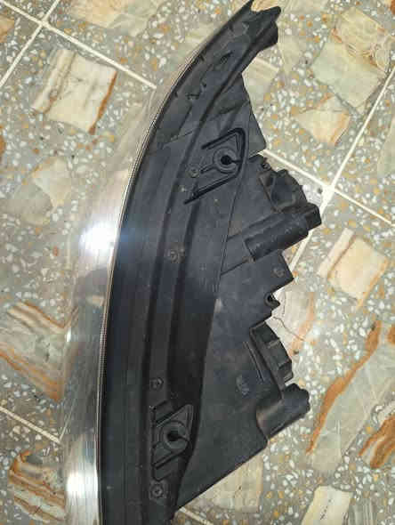 السلام عليكم مازدات سوناته للبيع بغداد الرصافه السعر الزوج 100 الف الي يريدهم يخابرني ***********
