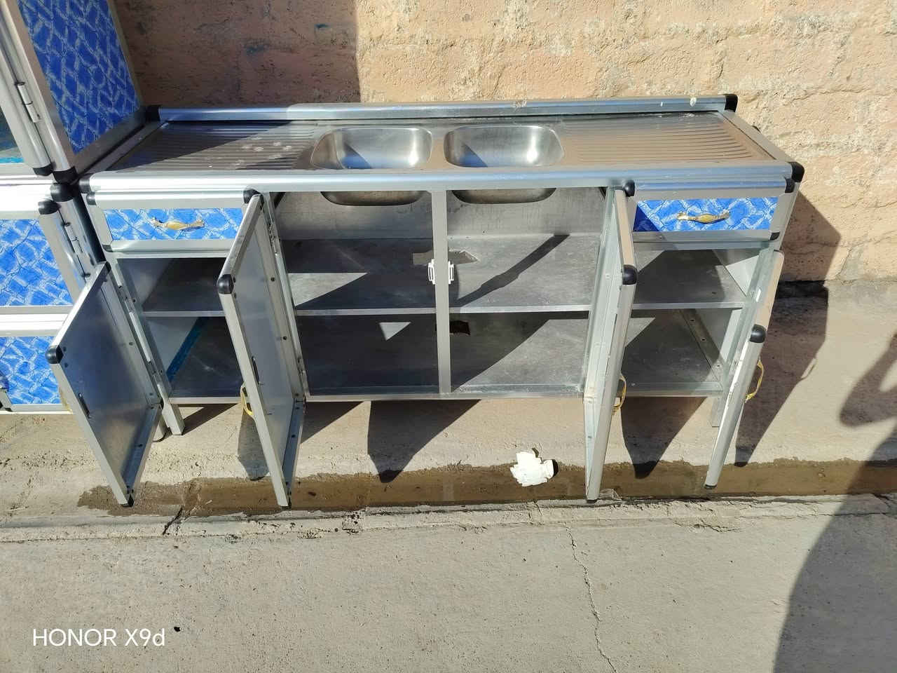 كاونتر مترين ونص 3 قطع نضيف مابي عيب السعر 430 وبي مجال ***********
