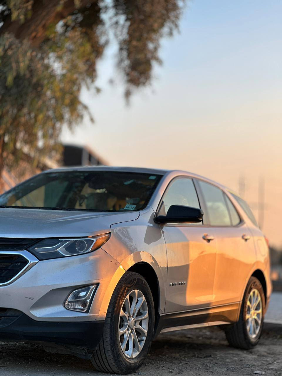 شوفر 2018
وارد امريكي فول مواصفات  
رقم ذي قار تحويل مباشر 
خاليه من الضرر فقط رش خشم البنيد صبغ 
ماشيه 150 
السعر 125 وبيها مجال 
***********
