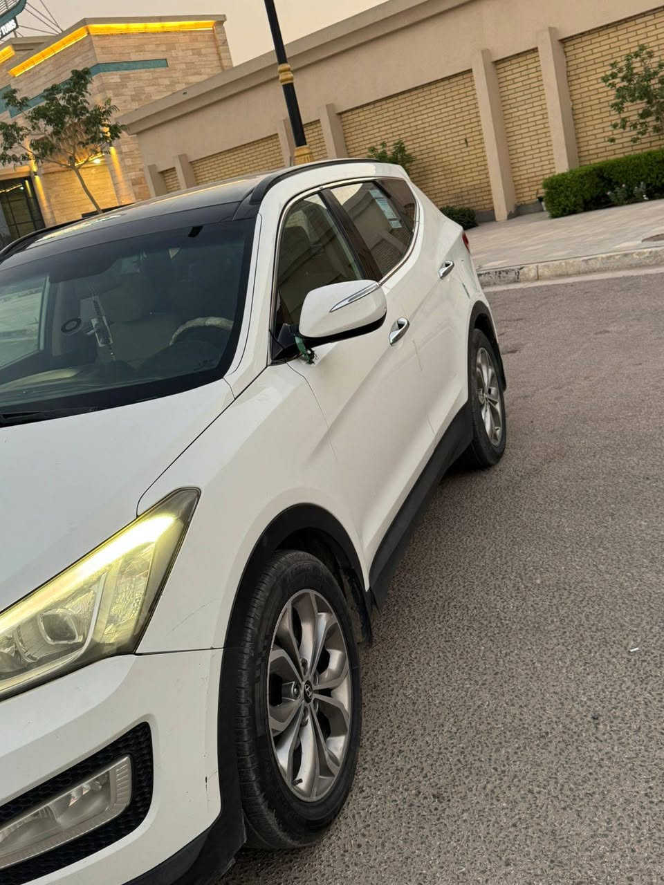 السلام عليكم سنتافي 14خليجي
سياره مكفوله فول مواصفات 6سلندر 7راكب فووريل دفع رباعي  تحكم سترين بنوراما سايدر بريك بصمه بردات خلفيه تبريد وتتفه كشنات كامره حساسات سياره هواي مواصفات بعد بيه منظومه تبريد جديده ومنظومه زنون تخم تاير سياره جاهزه عل اخر حبايه سياره بسمي تحويل مباشر سنويه 30 العنوان كربلاء السعر 180 بيع او مراوس النتر N 

 ***********
