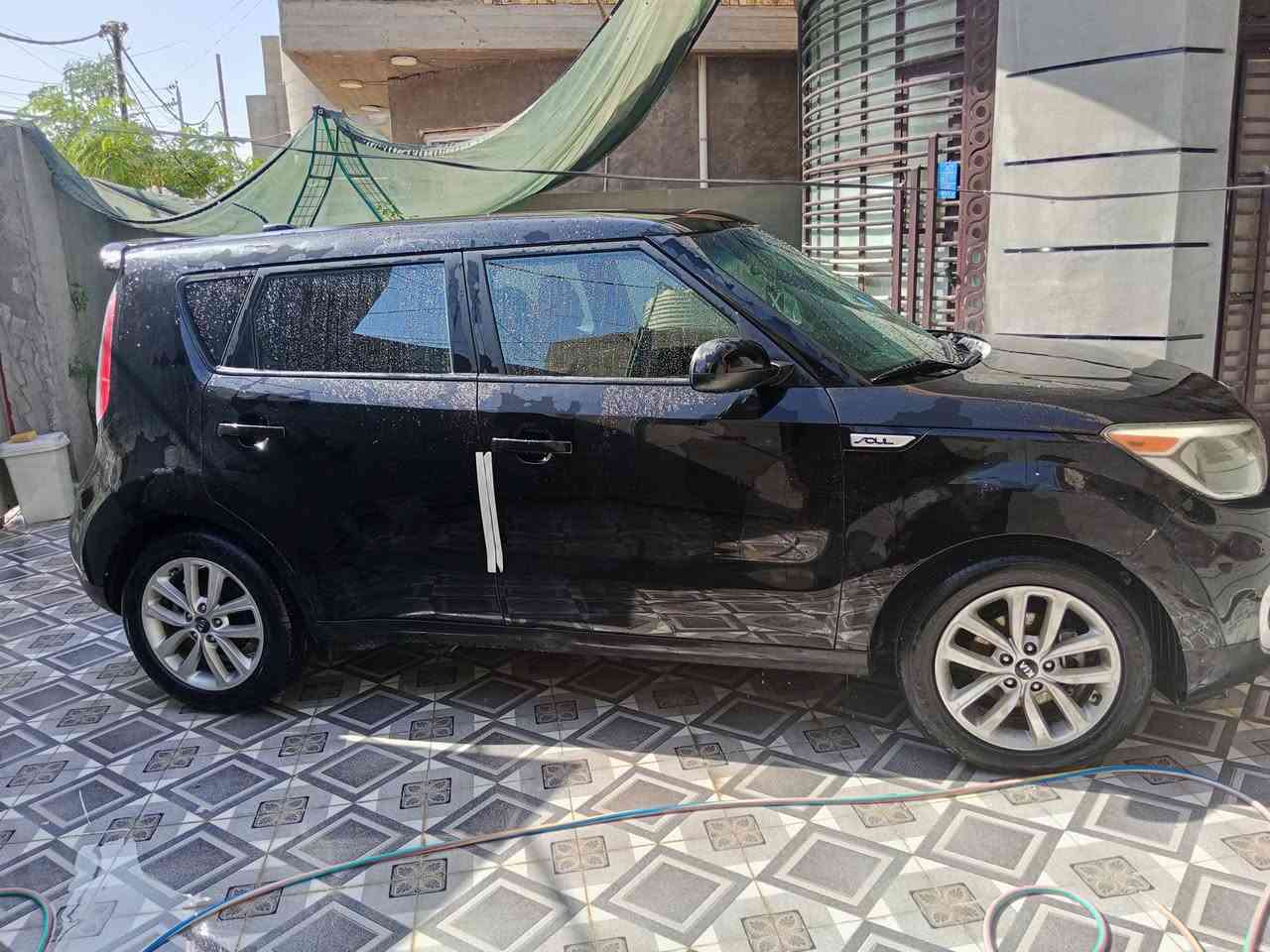 سول موديل2017نظيفه كلش سونار كدامك مكينه 2000مكانها بابل سعرها118او مراوس النترا. السياره حلوه ونظيفه واتساب ***********
