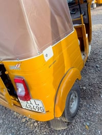 تكتك للبيع موديل 2019شهر 12يوم 30رقم وسنويه بغداد نكليزي تحويل ثاني يو...